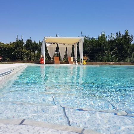 Casa Vacanze Il Giardino Dei Girasoli Marina di Ragusa Eksteriør billede