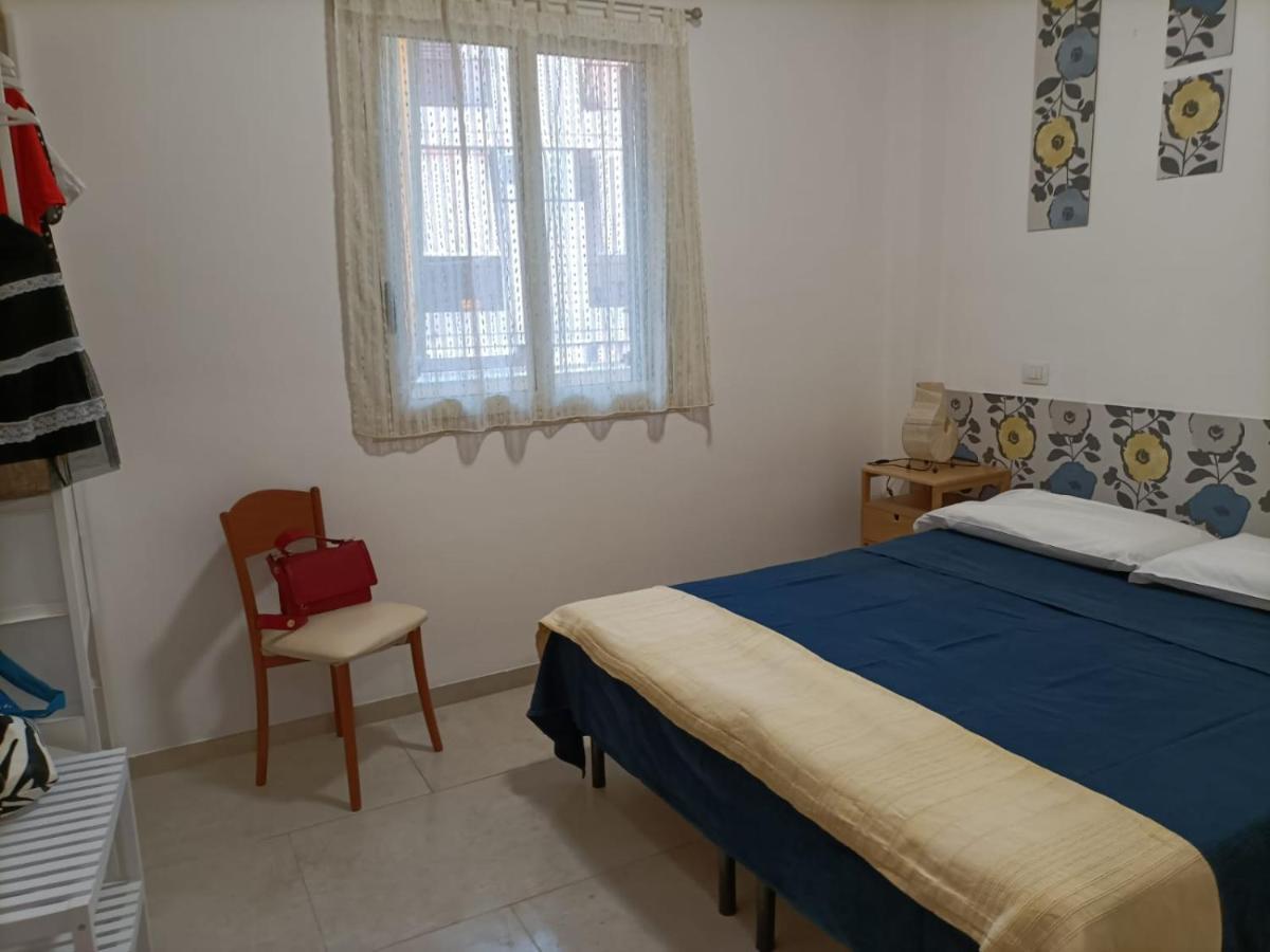 Casa Vacanze Il Giardino Dei Girasoli Marina di Ragusa Eksteriør billede
