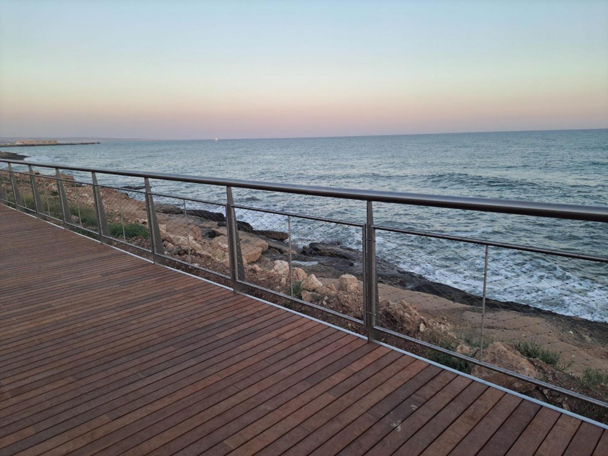 Casa Vacanze Il Giardino Dei Girasoli Marina di Ragusa Eksteriør billede