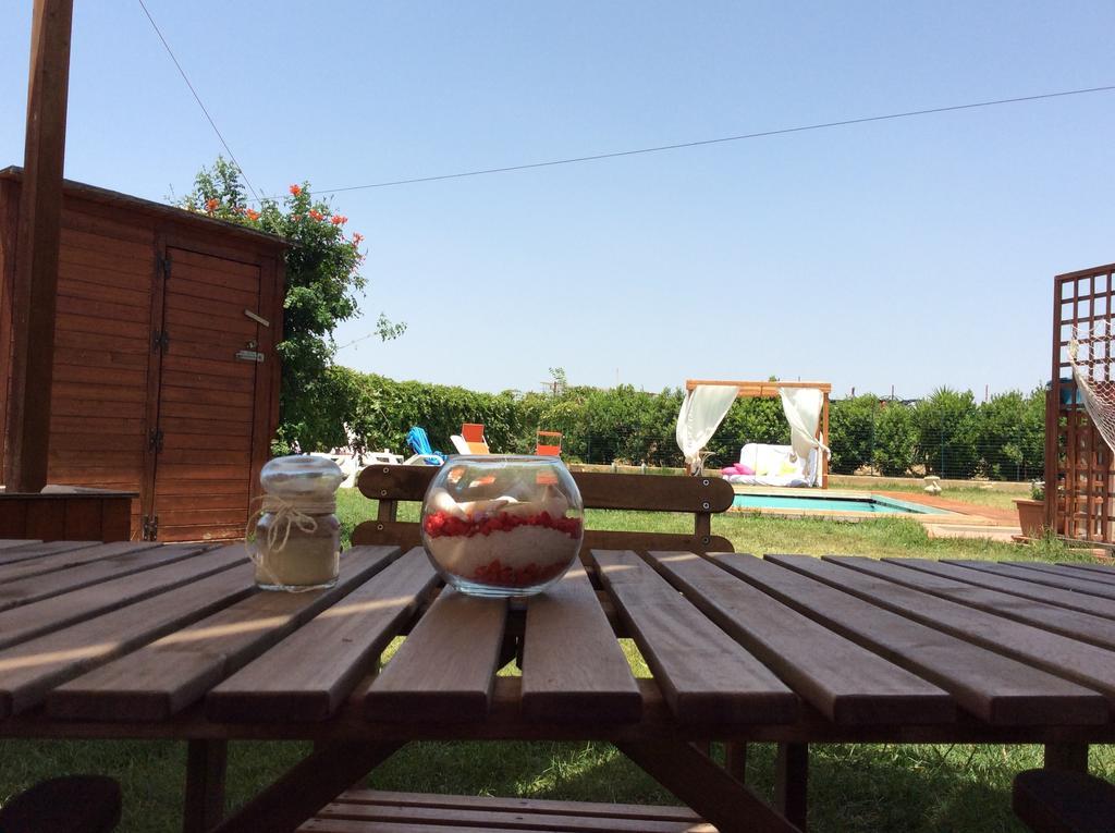 Casa Vacanze Il Giardino Dei Girasoli Marina di Ragusa Eksteriør billede